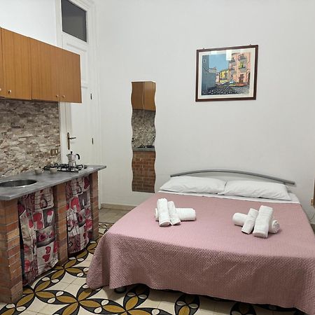 Marilu Apartment Palermo Bagian luar foto