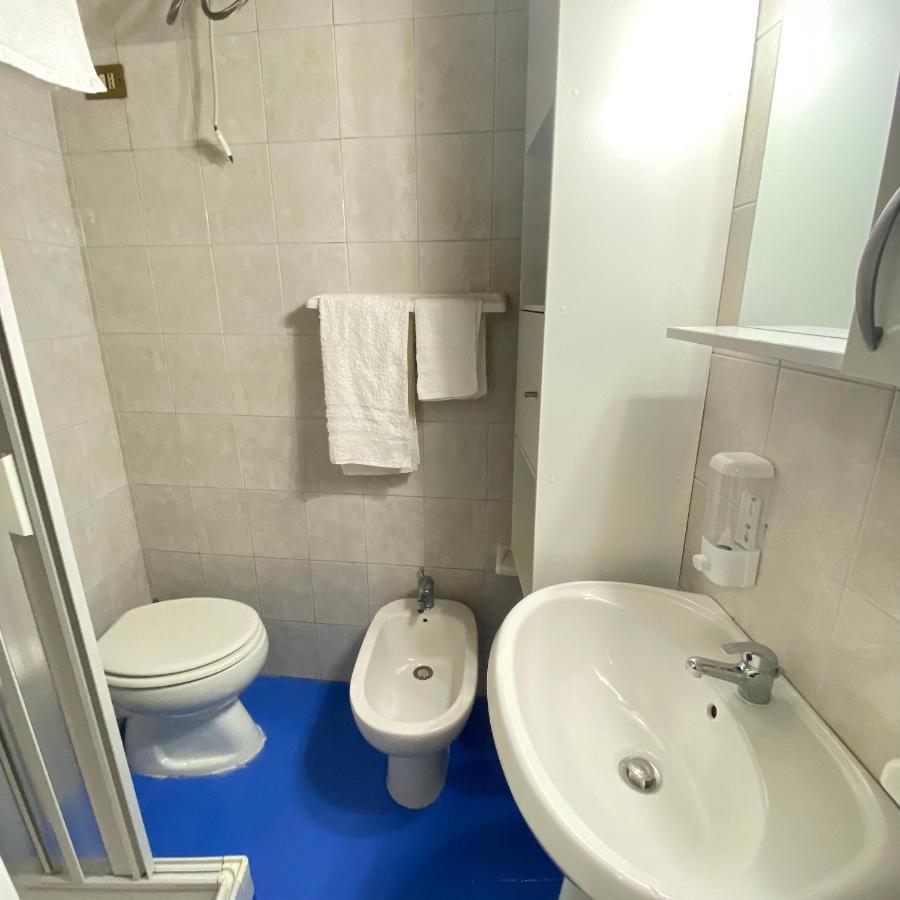 Marilu Apartment Palermo Bagian luar foto